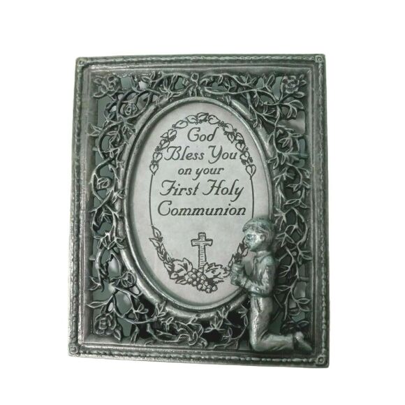 First Communion Pewter Frame Boy 3.5" Religious Keepsake VTG 🕊️ - Picture 10 of 12